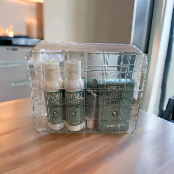 REPECHAGE Hydra Medic Travel Kit - Picture 1 of 4